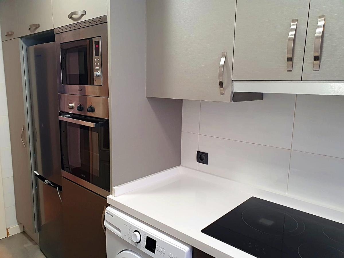 Newly Renovated Two Bedrooms Apartment In Villa Marina Бенидорм Екстериор снимка
